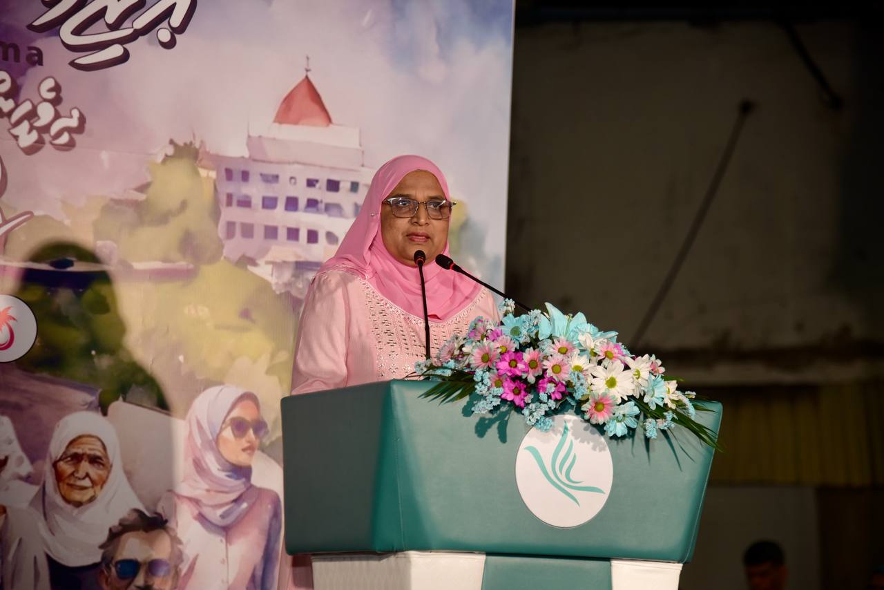 މޭޔަރުގެ އިންތިހާބު ކާމިޔާބުކުރަން ކޯލިޝަން ސަފުތައް ބަދަހިކުރަން އާޒިމާ އެދިވަޑައިގެންފި