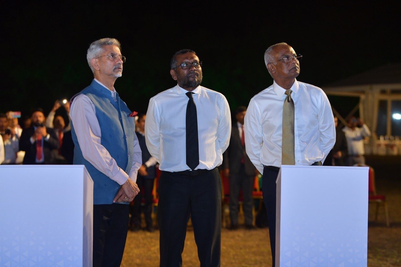 ވާދަވެރިން ދައްކާ ދޮގު ވާހަކަތަކުގެ ސަބަބުން އިންވެސްޓްމެންޓްތަކަށް އަސަރުކުރޭ: ފައްޔާޒު