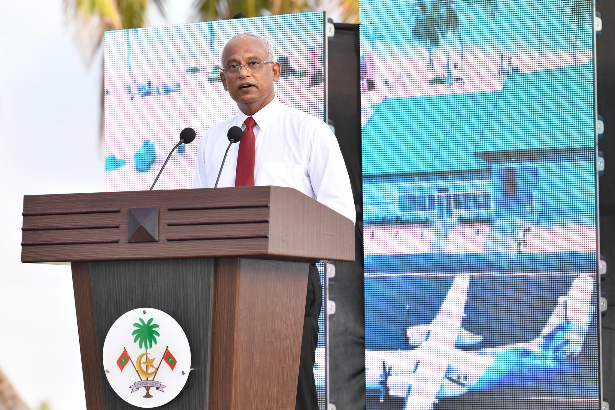 ލާމަރުކަޒީ ނިޒާމަށް ގެނައި ބަދަލުތަކާއެކު ރަށުގެ މިލްކުވެރިކަން އެރަށެއްގެ ރައްޔިތުންނަށް ލިބިގެންދާނެ: ރައީސް