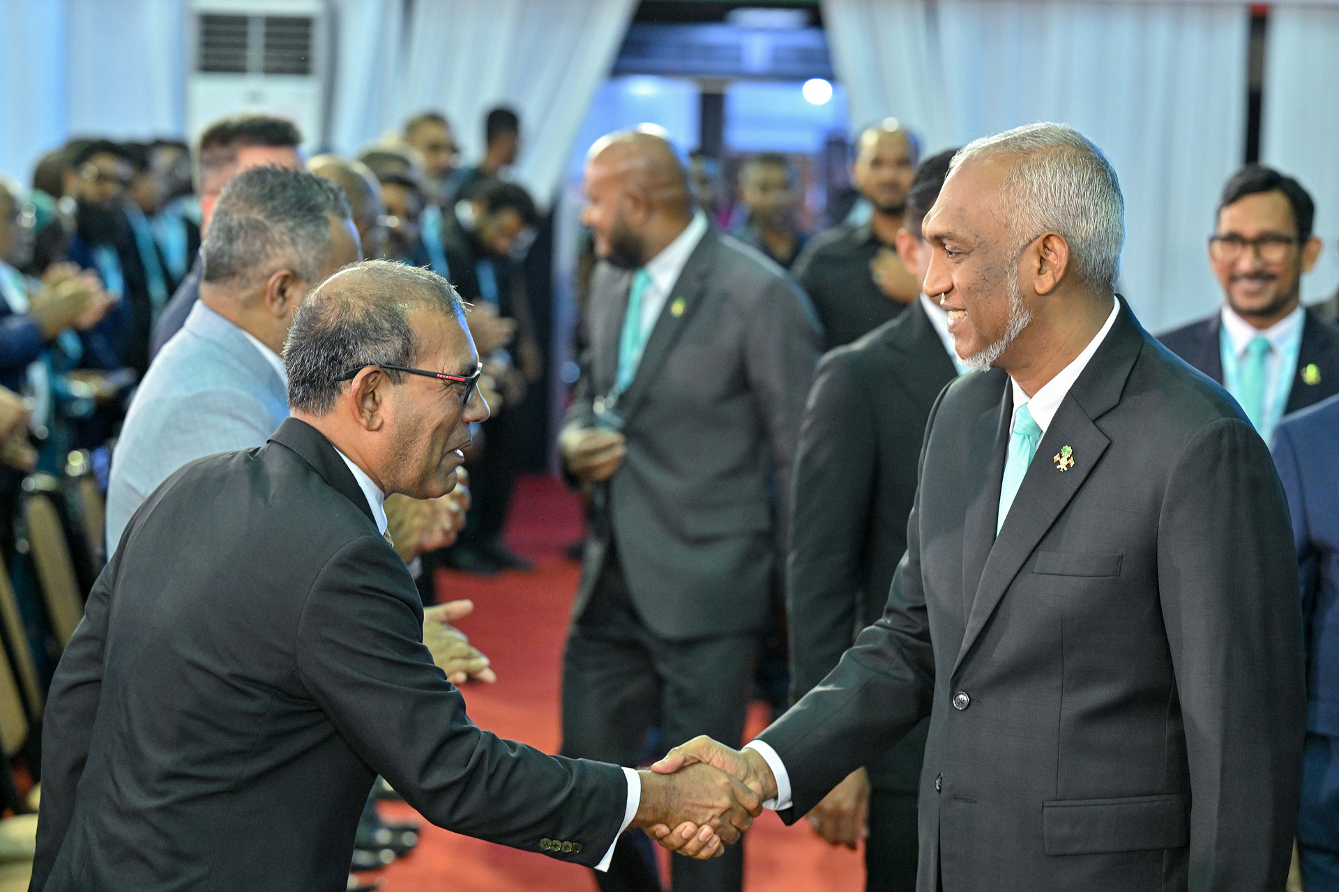 ޕީއެންސީގެ ކޮންގްރެސްގައި ރައީސް ނަޝީދު ބައިވެރިވެވަޑައިގަތުން: ދެއްކެވީ ޑިމޮކްރެސީގެ ލާމަސީލު ރީތީ ނަމޫނާއެއް؟