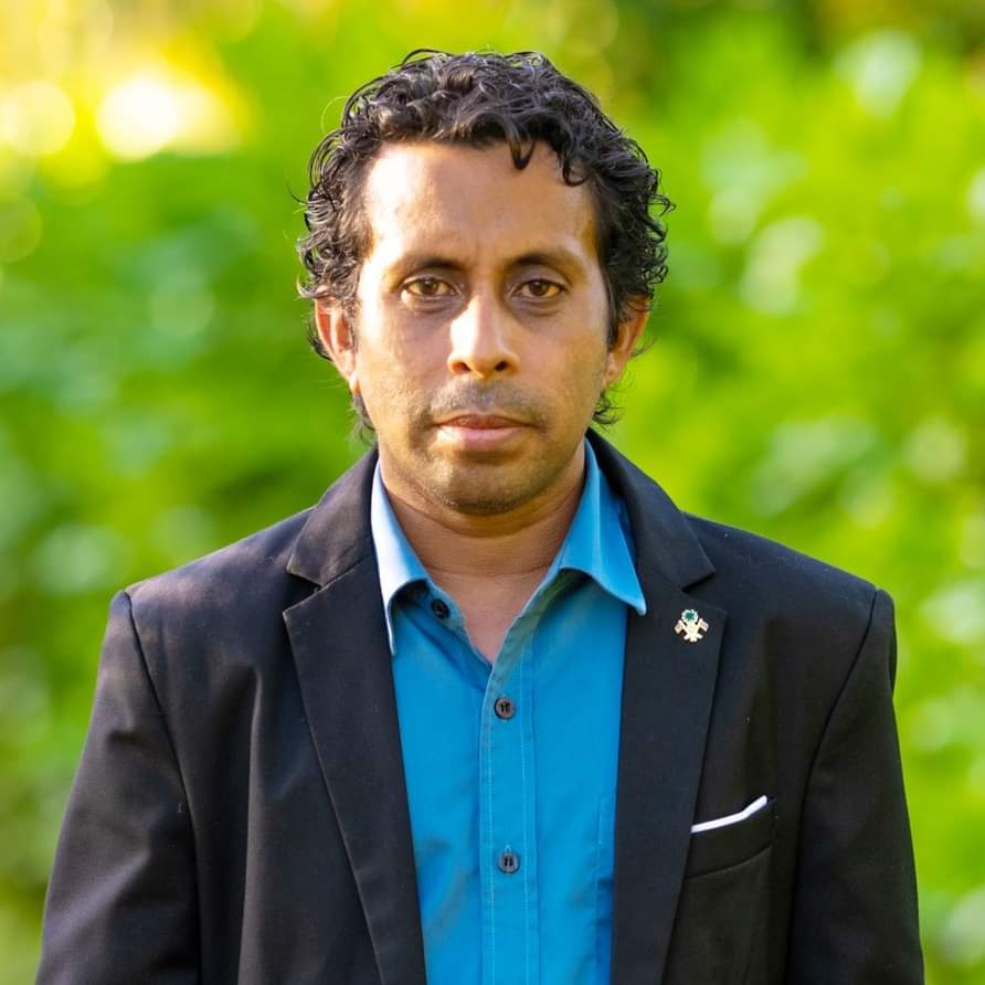 އަލީ ސޯލިހަށް ތޫނު އެއްޗަކުން ހަމަލާދީ ޒަޚަމްކޮށްލައިފި