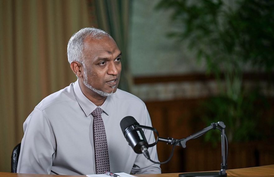 ރާއްޖޭގެ ސިއްޙީ ދާއިރާއަށް މިއަހަރު އިތުރު 2000 މުވައްޒަފުން ނަގާނެ: ރައީސް