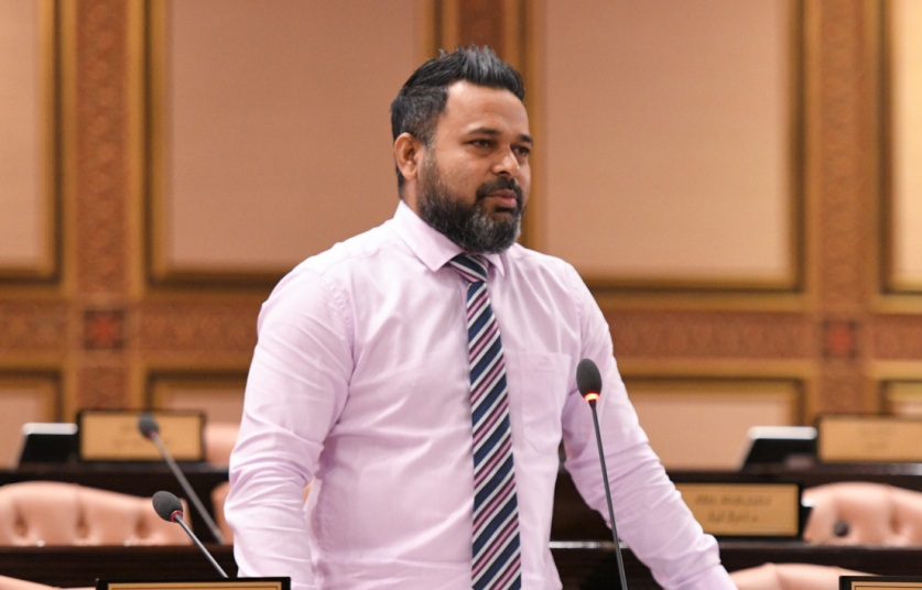 ކޯވިޑާގުޅިގެން ލިބުނު 24 ބިލިޔަން ރުފިޔާއަަށް ހެދިގޮތެއް ސާފުކުރަން މަޖިލީހަށް