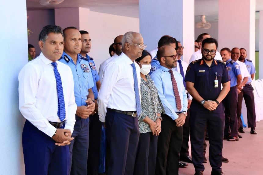 ގާނޫނާ އެއްގޮތަށް އަމަލުކުރުމުގައި ފަސްނުޖެހުމަށް ރައީސް އިލްތިމާސްކުރަށްވައިފި