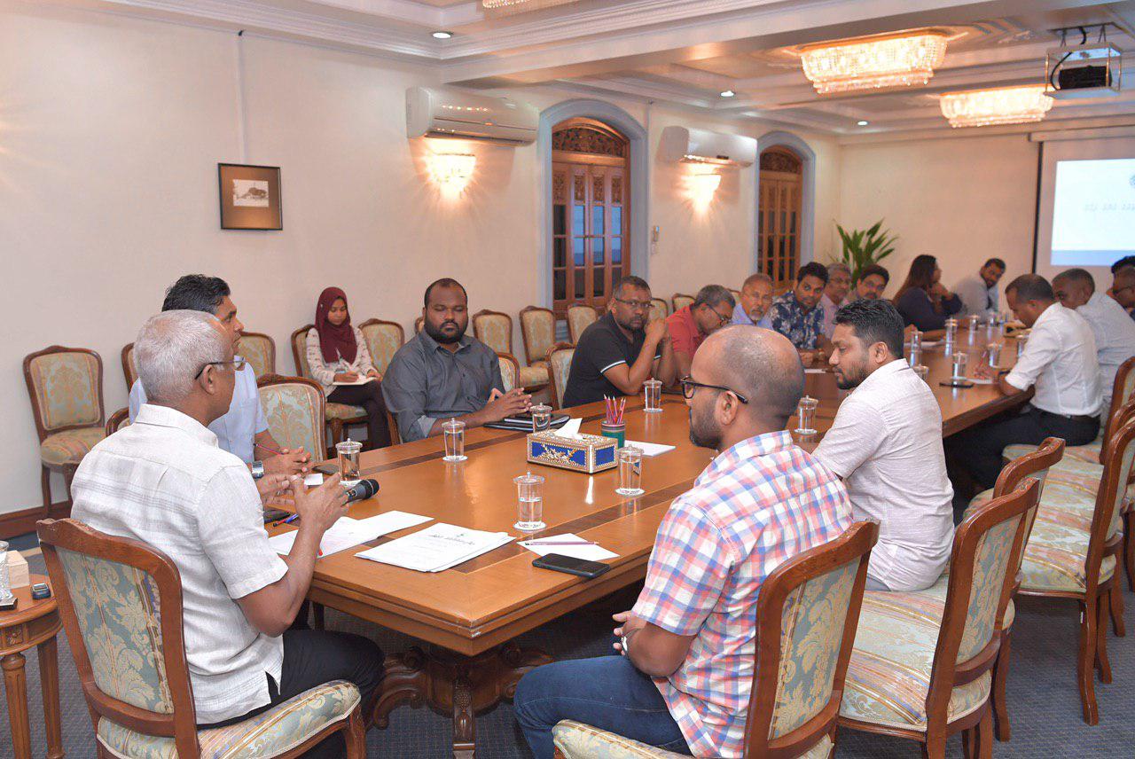 ކޯވިޑް 19- އިޤްތިޞާދަށް އެންމެބޮޑަށް ލޮޅުންއަރާނެ ޤައުމެއްގެ ގޮތުގައި ރާއްޖެ ހިމެނޭ: ރައީސް