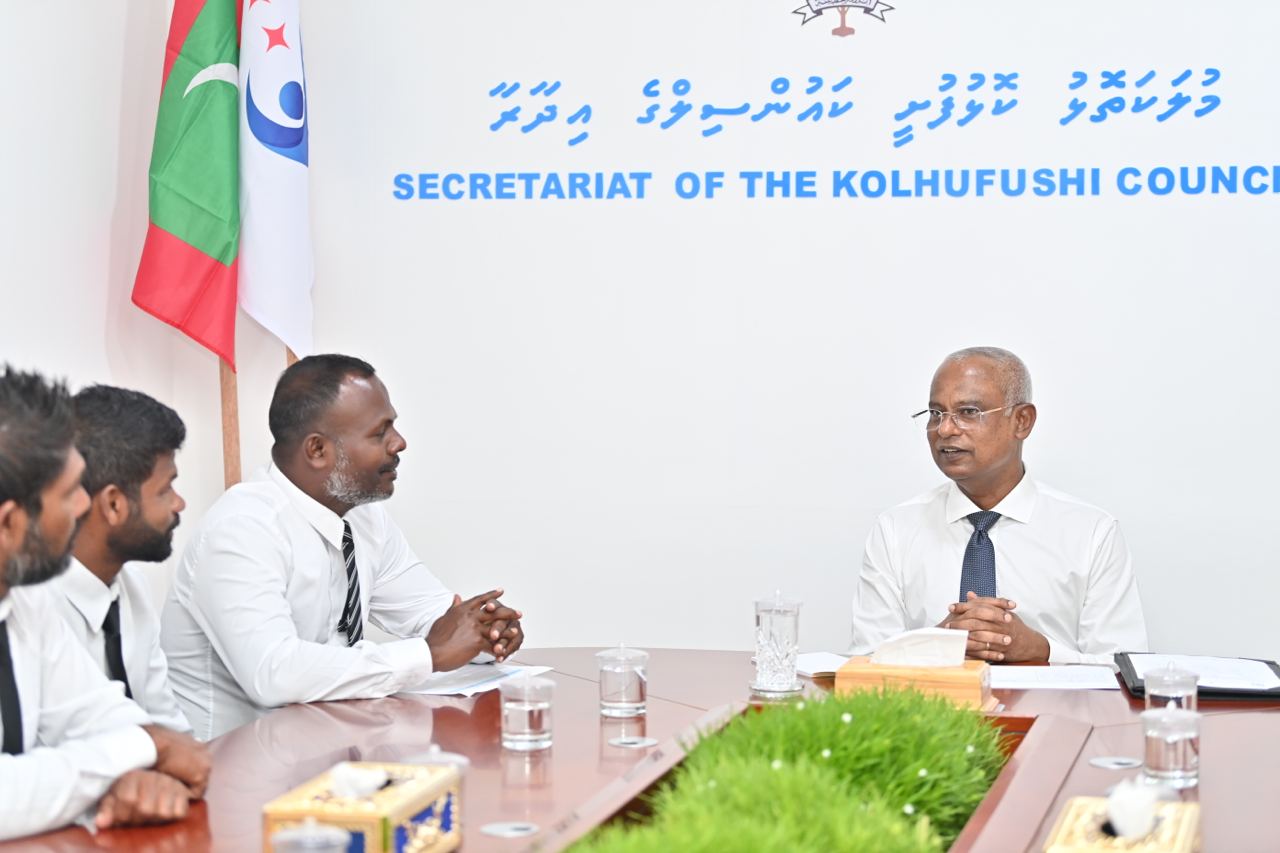 ކޮޅުފުށީ ތަރައްގީއާ ގުޅޭގޮތުން ރައީސުލްޖުމްހުރިއްޔާ މަޝްވަރާކުރައްވައިފި