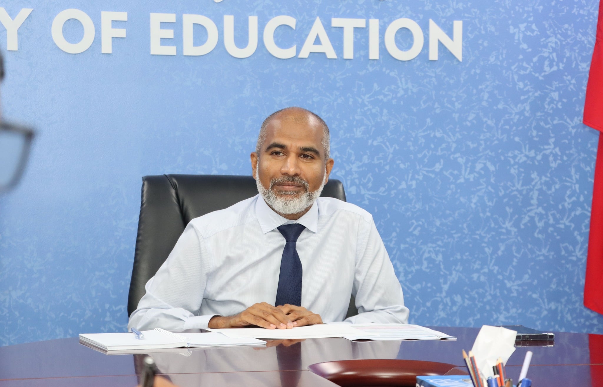 ތަޢުލީމީ ވުޒާރާގައި ތިބީ ސިޔާސީ 36 މީހުން