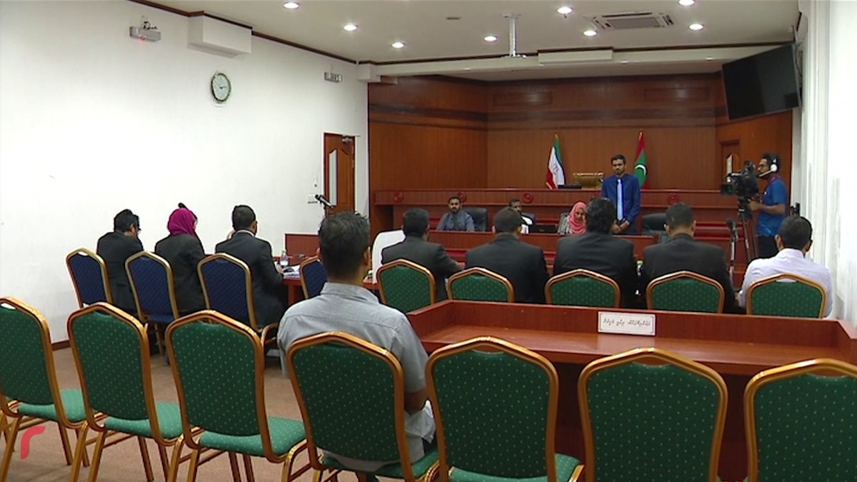 ވަގަށް ރަންއެތެރެކުރި އިންޑިއާ މީހަކު ޖޫރިމަނާކޮށްފި