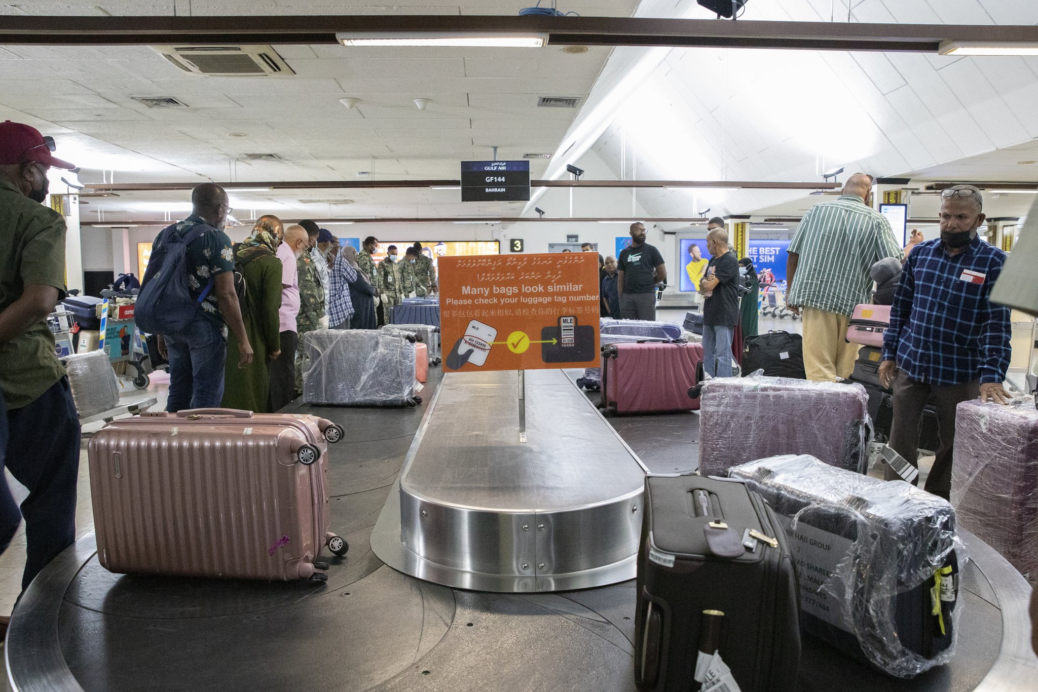 ދިވެހި ޙައްޖާޖީން އެނބުރި ރާއްޖެ އަންނަން ފަށައިފި