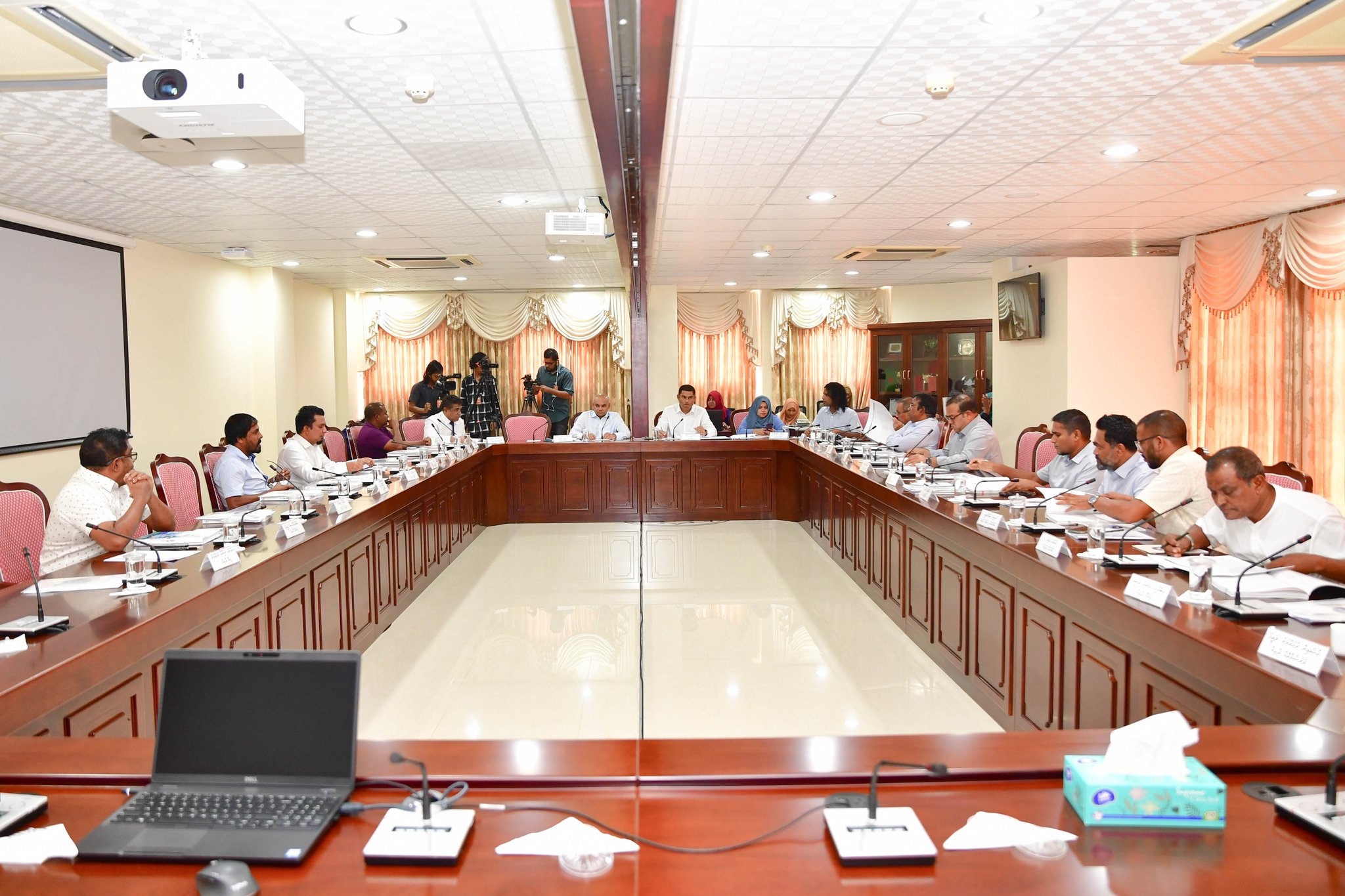 160 މިލިއަން ރުފިޔާ އިތުރުކޮށް، ކޮމެޓީން ބަޖެޓް ފާސްކޮށްފި