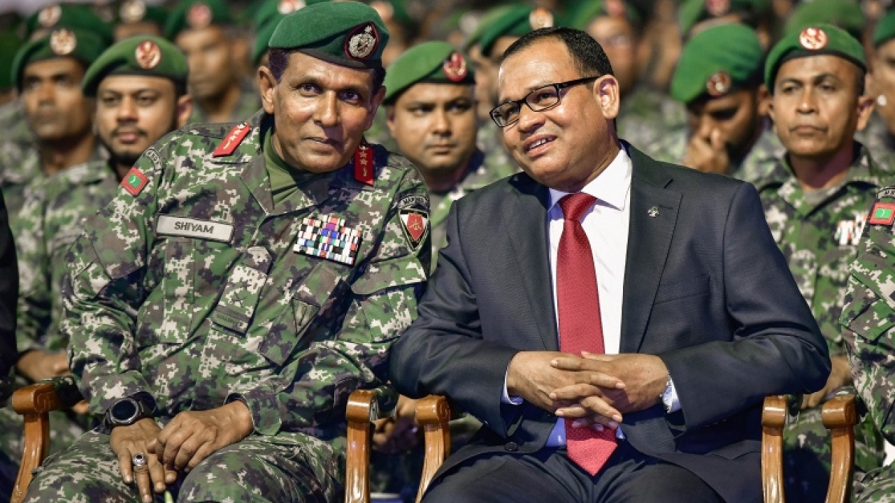 އެއްބައިވެ ކޮވިޑާ ދެކޮޅަށް މަސައްކަތް ފެށުމަށް އާދަމް ޝަރީފް ގޮވާލައްވައިފި