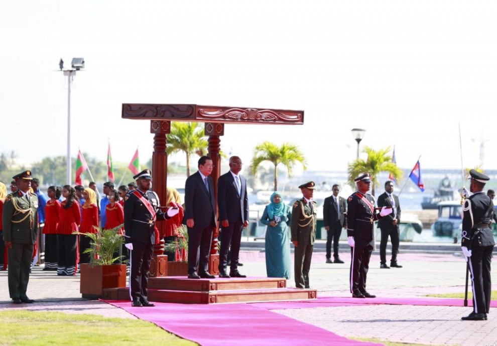 ކެމްބޯޑިއާގެ ބޮޑުވަޒީރަށް ރަސްމީކޮށް މަރުހަބާ ދަންނަވައިފި