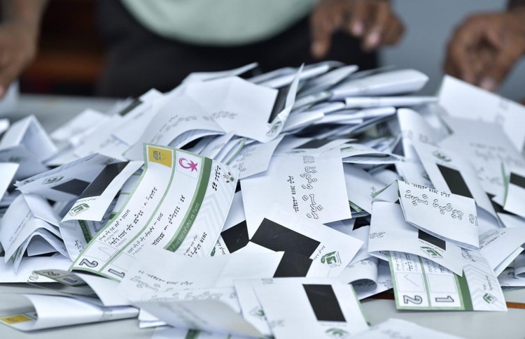 ވަށަފަރު ޑަބްލިޔުޑީސީ ގޮނޑި ޕީޕީއެމަށް