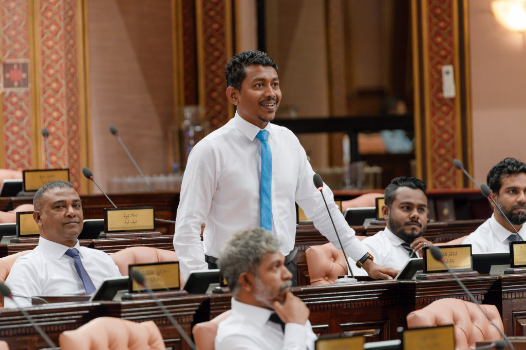 ލޯނުނަގައިގެން ކުރާކަންކަން ރައްޔިތުންނަށް އެނގެންޖެހޭ؛ ދަރަންޏާއިބެހޭ ބިލުން އެކަން ހާސިލްވާނެ: މަމްދޫޙް