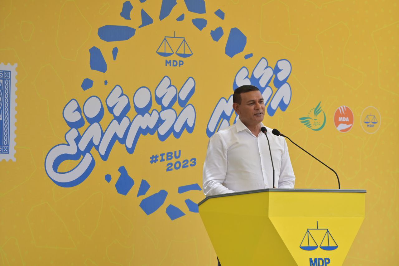 ތަރައްގީ ބޭނުންނަމަ އޮތް ހަމައެކަނި ޗޮއިސްއަކީ ރައީސް ޞާލިޙް: ސިޔާމް