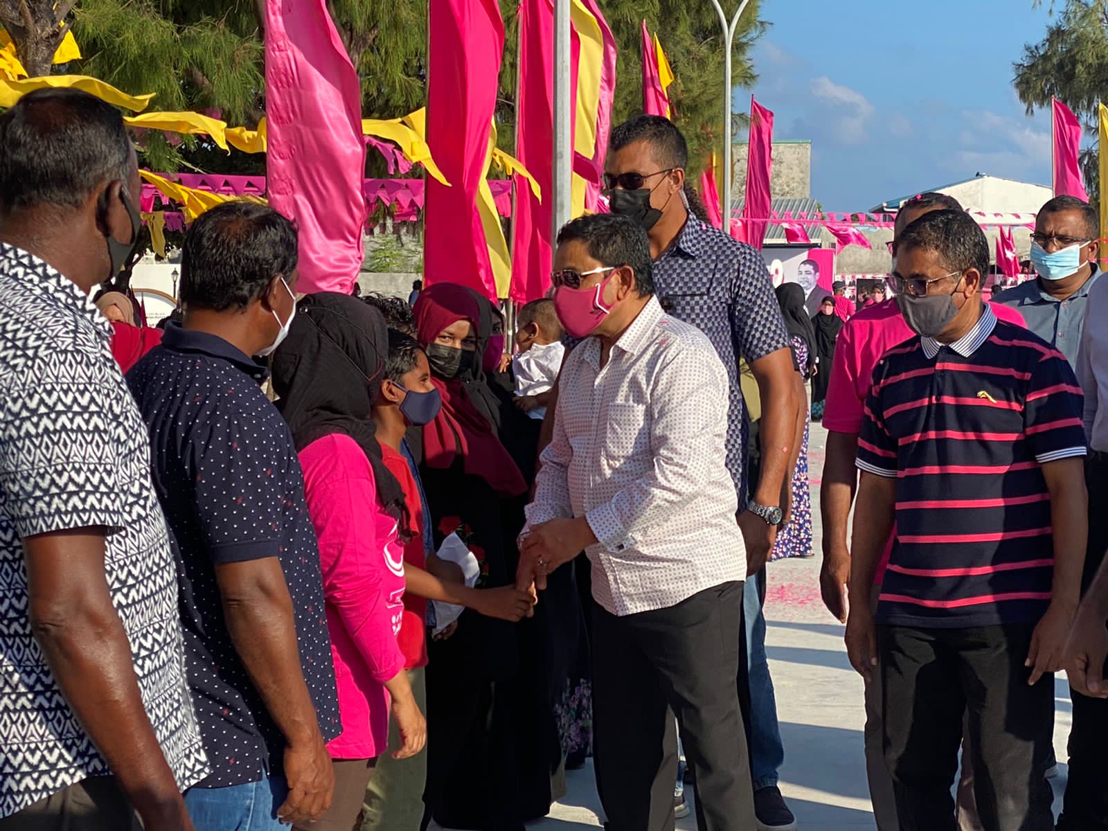 ފަތުހީގެ ކެމްޕޭނަށް ރައީސް ޔާމީން ކޮމަންޑޫއަށް ވަޑައިގެންފި