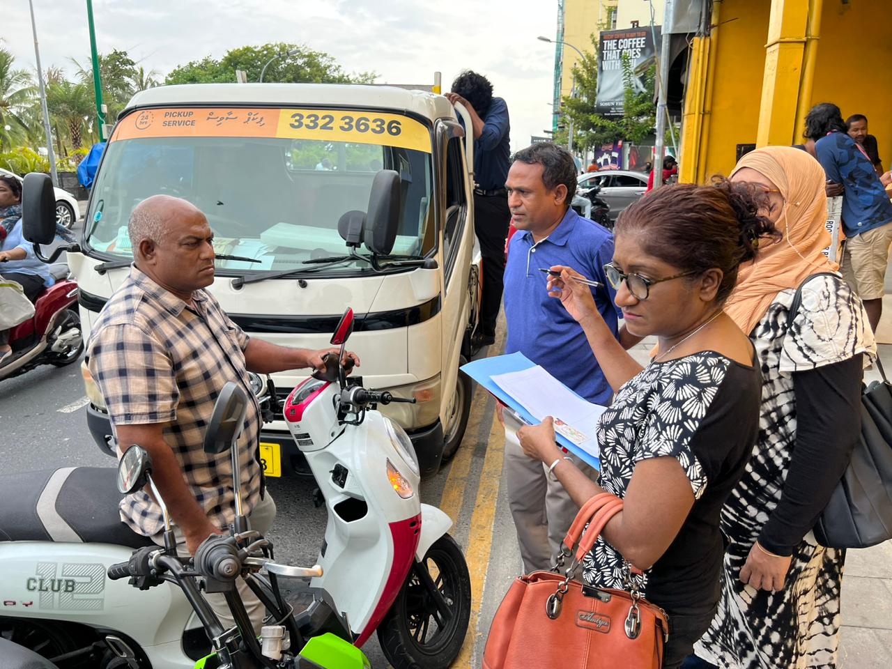 ރައީސް ނަޝީދުގެ ޓީމުން މާލޭގައި ކެމްޕޭން ފަށައިފި