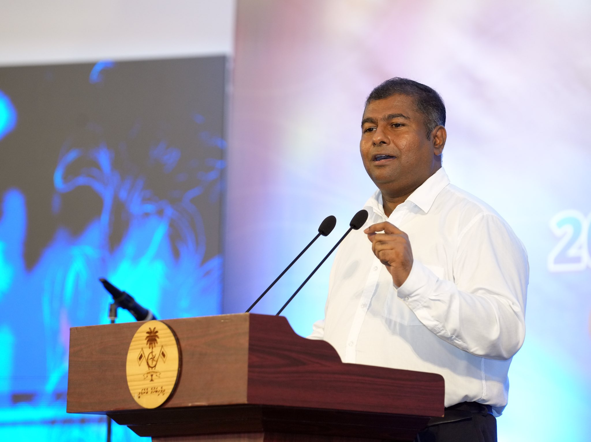 މިއަހަރުގެ ޝަހީދުންގެ ދުވަސް ކުލަގަދަކޮށް ފާހަގަކުރާނަން: ވަޒީރު