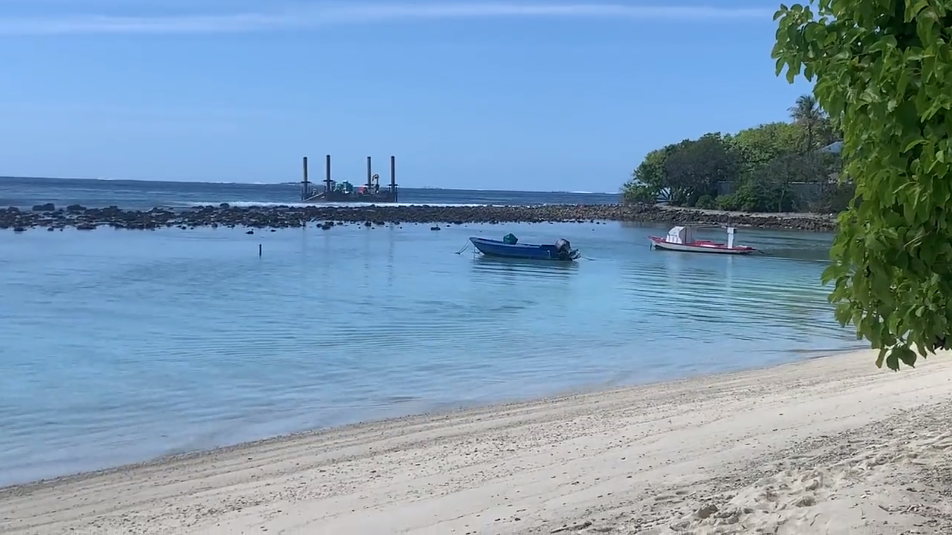 ބްރިޖް ޕްލެޓްފޯމް ފަރަށް އެރުމުން ލިބުނު ގެއްލުންތައް އީޕީއޭއިން ބަލަނީ