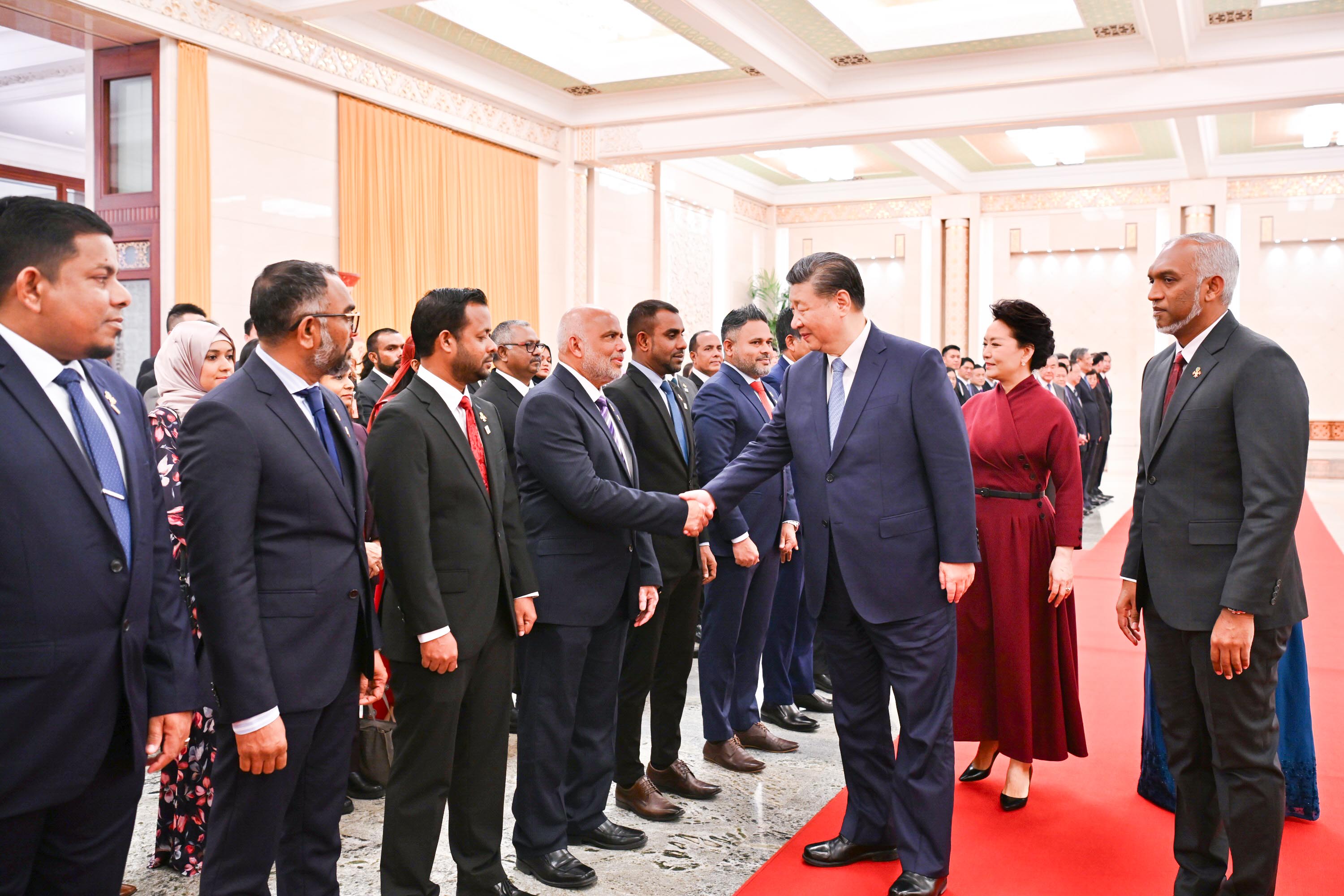 ރަަސްމާލޭގައި 30،000 ގެދޮރު އަޅަން ޗައިނާއިން އެހީދޭން ނިންމައިފި