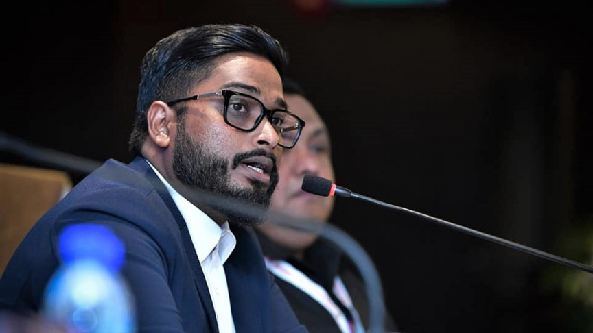 އެފްއޭއެމްގެ ފައިސާއިން ބައްސާމް ގަތް ދެ ޕެންޓްހައުސް ފުލުހުންނާ ހަވާލުކުރަން އަންގައިފި