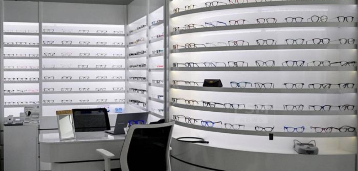 ކްލިނިކުތަކާއި އައިނު ފިހާރަތަކުން ހަދާ އައިނުތަކަށް އާސަންދަ ދެނީ