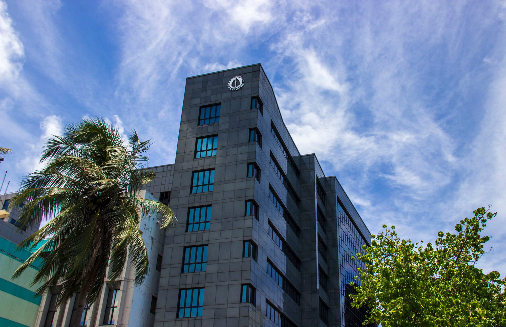 ނަގުދު ފައިސާ ނެގޭ މިންވަރު ލިމިޓްކުރަނީ