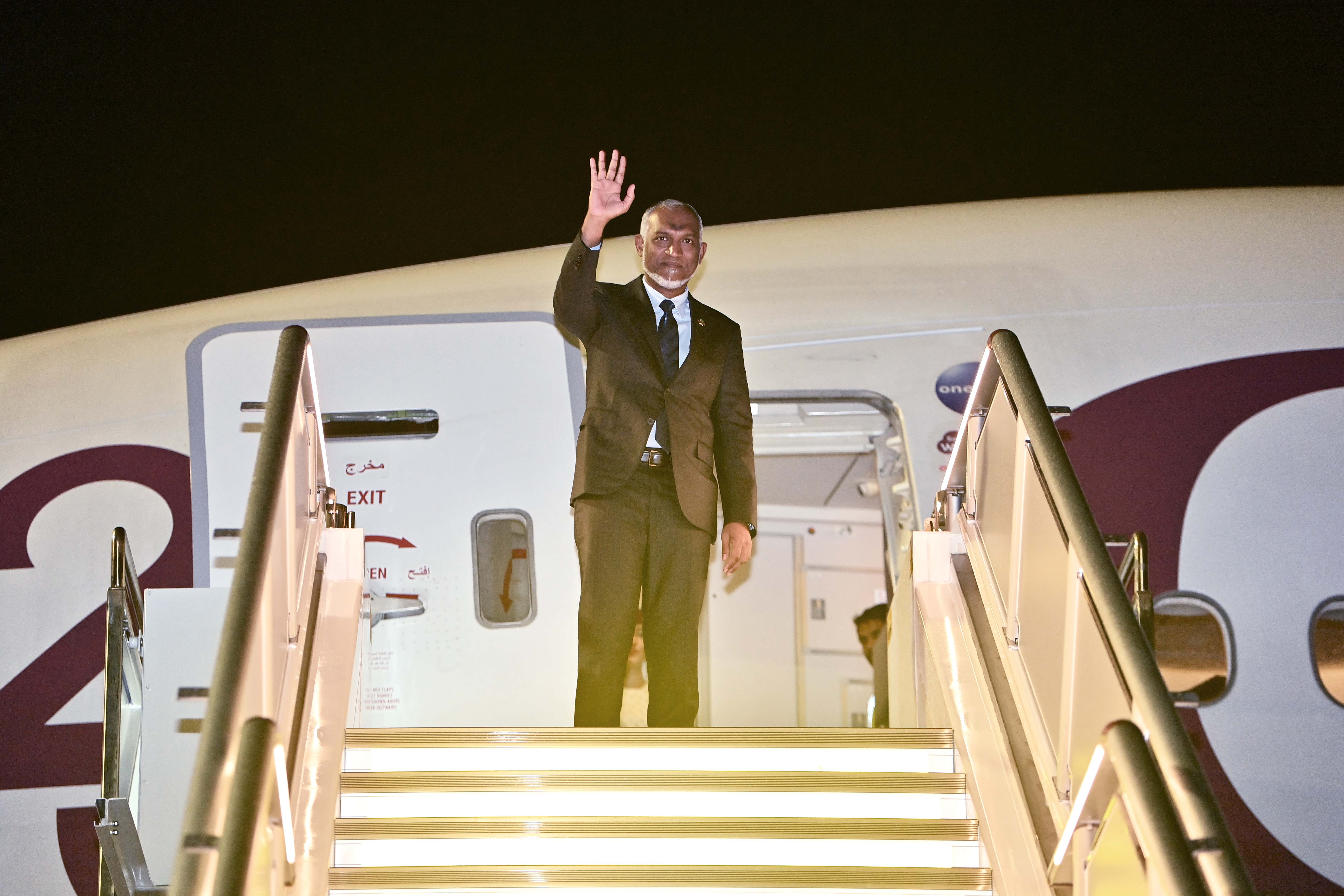 ސިޑްސްގައި ބައިވެރިވަޑައިގަތުމަށް ރައީސް މުއިއްޒު ފުރާވަޑައިގެންފި