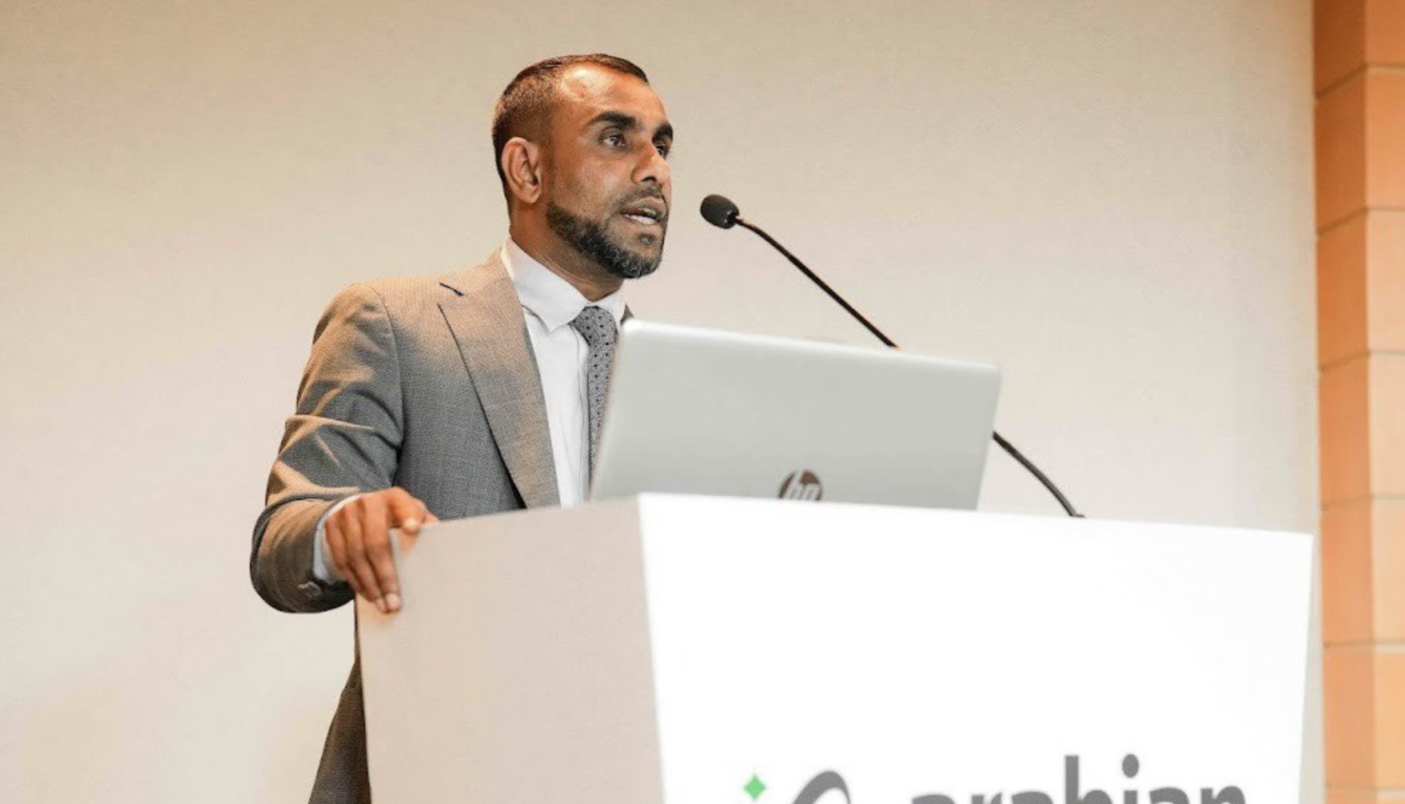 ފަލަސްތީނުގެ ރައްޔިތުންނަށްޓަކައި ދިވެހީން އަބަދުވެސް ދެގޮތެއްނުވެ ތިބޭނެ ކަމަށް ފައިސަލް ވިދާޅުވެއްޖެ