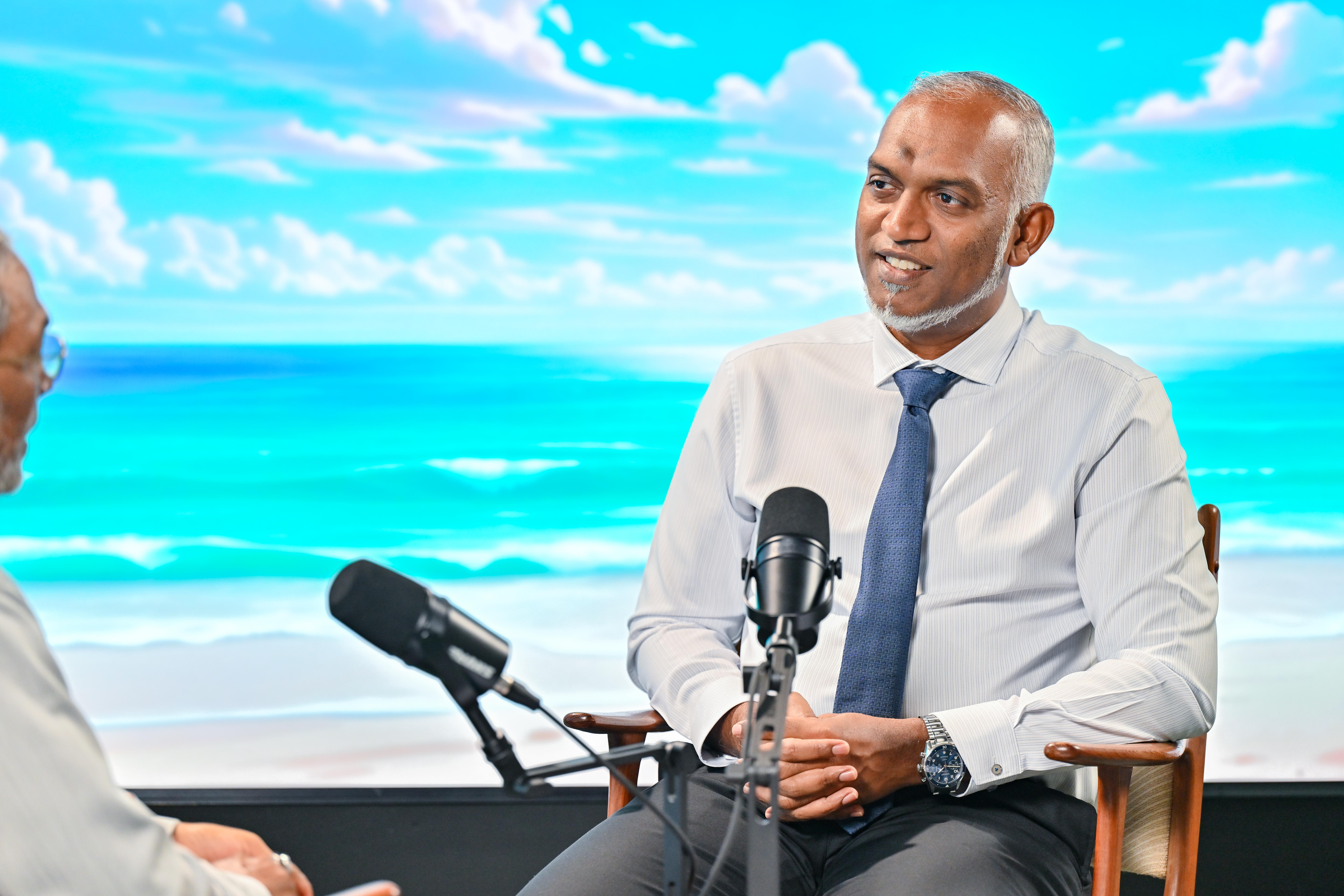 ޤާނޫނުގެ ވެރިކަން ހިންގުމުގައި އެއްވެސް މީހަކު ތަފާތެއް ނުކުރަން؛ ނުވެސް ކުރާނަން: ރައީސް މުއިއްޒު