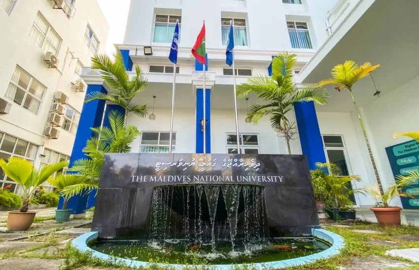 ފެންވަރު ރަނގަޅު ޢިލްމީ ހިޔާވައްސަކަށް ޤައުމީ ޔުނިވަރސިޓީ ވުމަކީ އަބަދުގެ ދުޢާ: ރައީސް