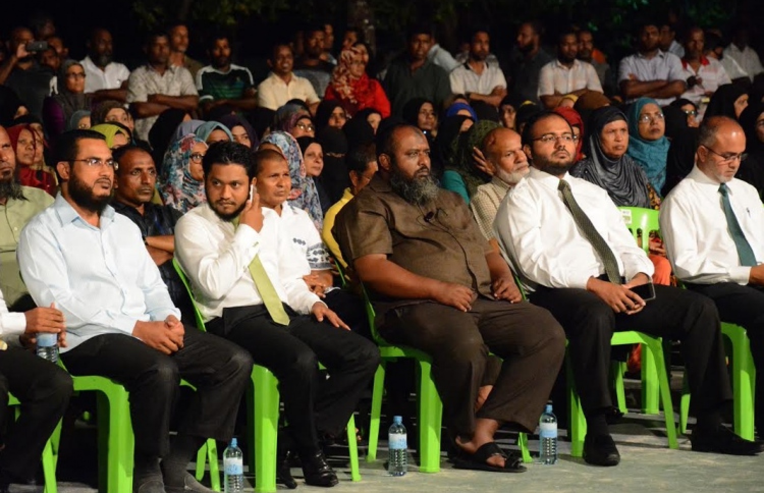 އިޔާޒަށް ފިޔަވަޅު އެޅީ ނުރައްކާތެރި ބާރުތަކެއްގެ ނުފޫޒުން ކަމަށް އަދާލަތުން ތުހުމަތުކޮށްފި