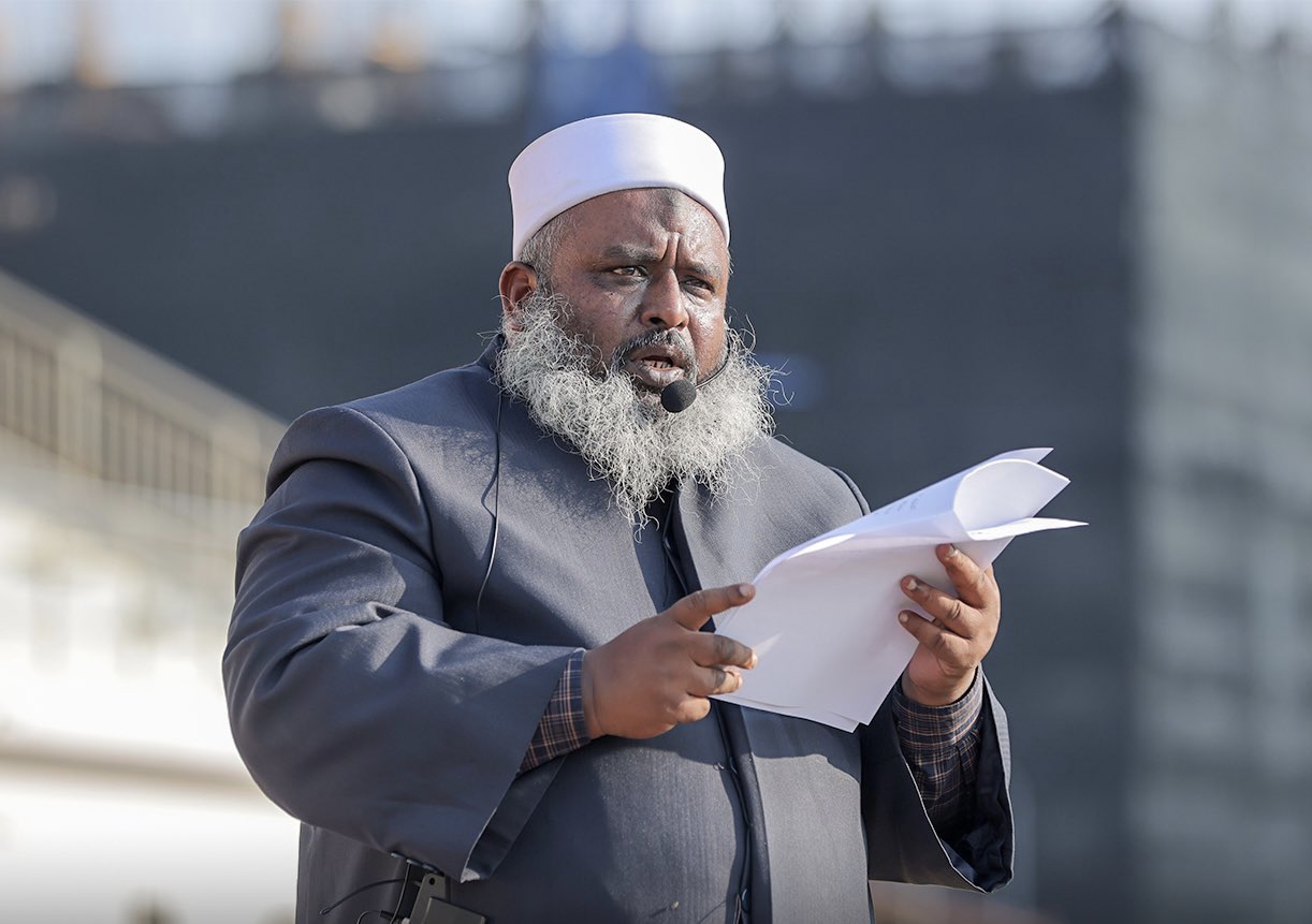 މިސަރުކާރަކީ ދިވެހި ރައްޔިތުންނަށް ފާކުރައްވާފައި އޮތް ކޮވިޑެއް: ޑރ. އިޔާޒް