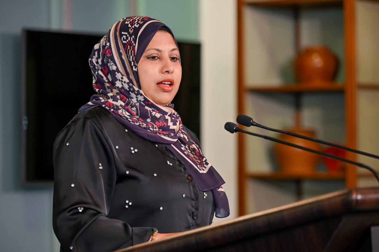 ރާއްޖޭގައި ފުރަތަމަ ފަހަރަށް ބަންކަރިން ސަރވިސް ފެށުމުގެ ތައްޔާރީތައް އެދަނީ ވަމުން: ހީނާ