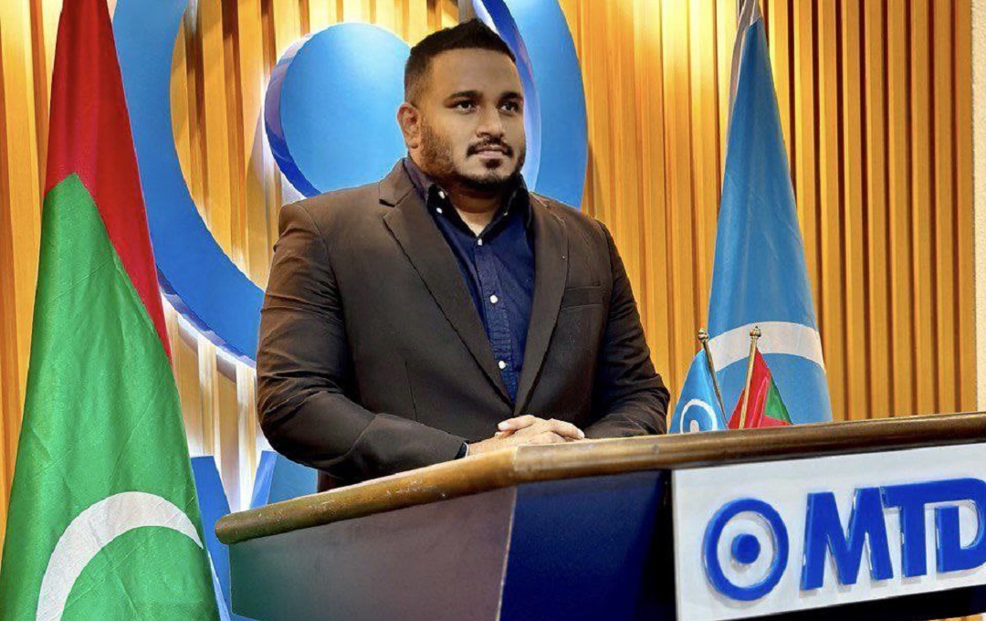 ދަޢުލަތުގެ މާލީ ޙާލަތު ރަނގަޅުކުރަން ނަސޭޙަތް ދިނުމަކީ ފަރުދީ ޒިންމާއެއް: އަދީބު