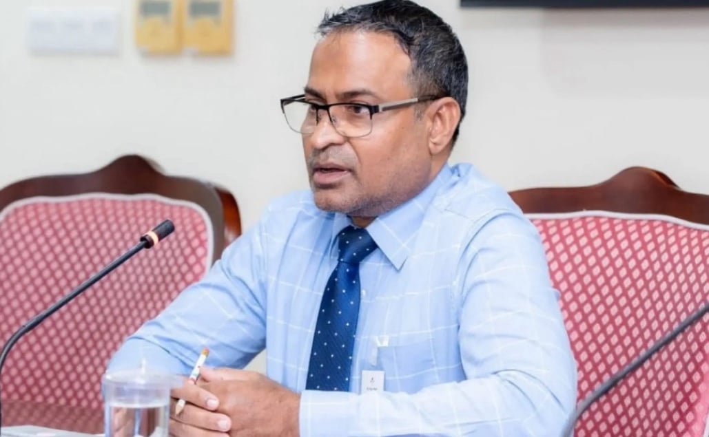 ފަނޑިޔާރަކަށް ވުމަކީ އެހެން ބައެއްގެ މައްޗަށް ގަދަވެގަތުމަށް ލިބޭ ބާރެއް ނޫން: އުއްތަމަ ފަނޑިޔާރު