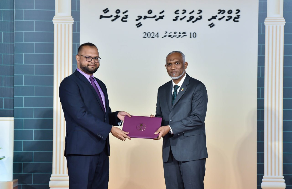 ޖުމްހޫރީ ދުވަހުގެ ޖަލްސާގައި 130 ފަރާތަކަށް އިނާމު ދޭނެ: ރައީސް އޮފީސް