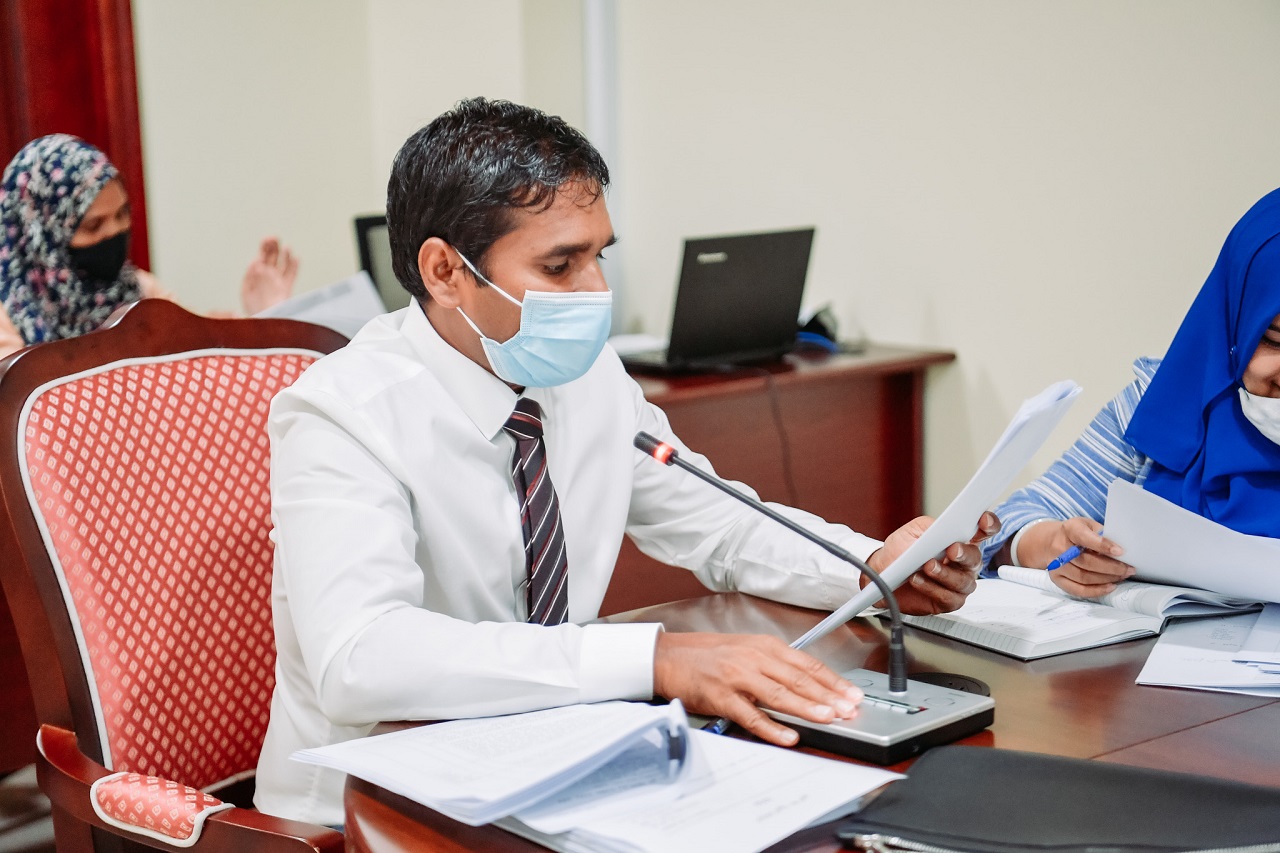 241 ކޮމިޓީގެ އިންކުއަރީއަށް މެންބަރު އިލްޔާސް ލަބީބު ހާޒިރުކޮށްފި