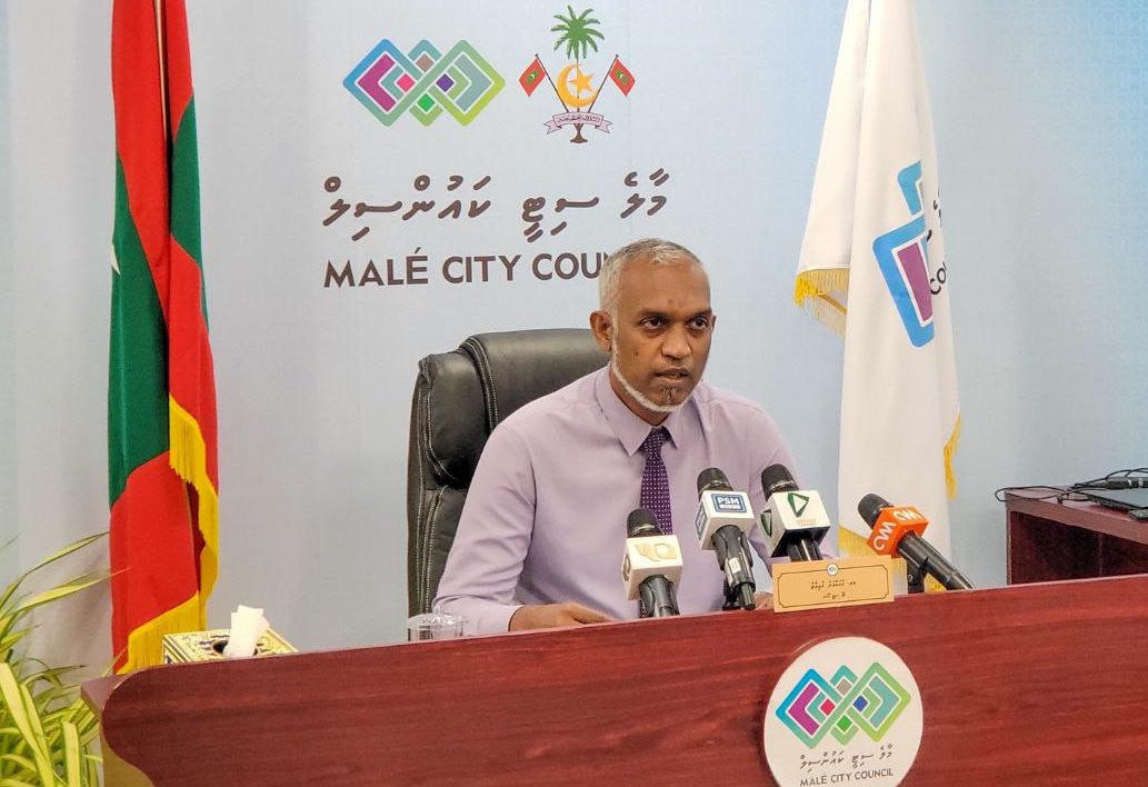 ސަރުކާރުން ދަނީ މަސައްކަތަށް ހުރަސްއަޅަމުން; ކުޑަކަކޫޖަހާކަށް ނެތިން - ޑރ މުއިއްޒު