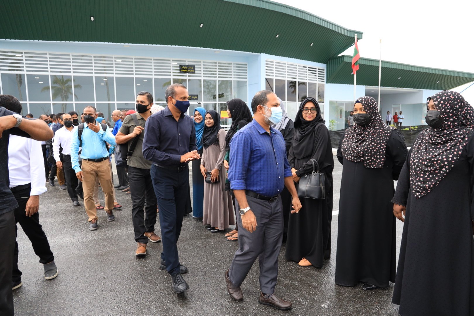 ހޯމް މިނިސްޓަރާއި ސީޕީ ހަމީދު އަތޮޅުތެރޭގެ ބައެއް ރަށްތަކަށް