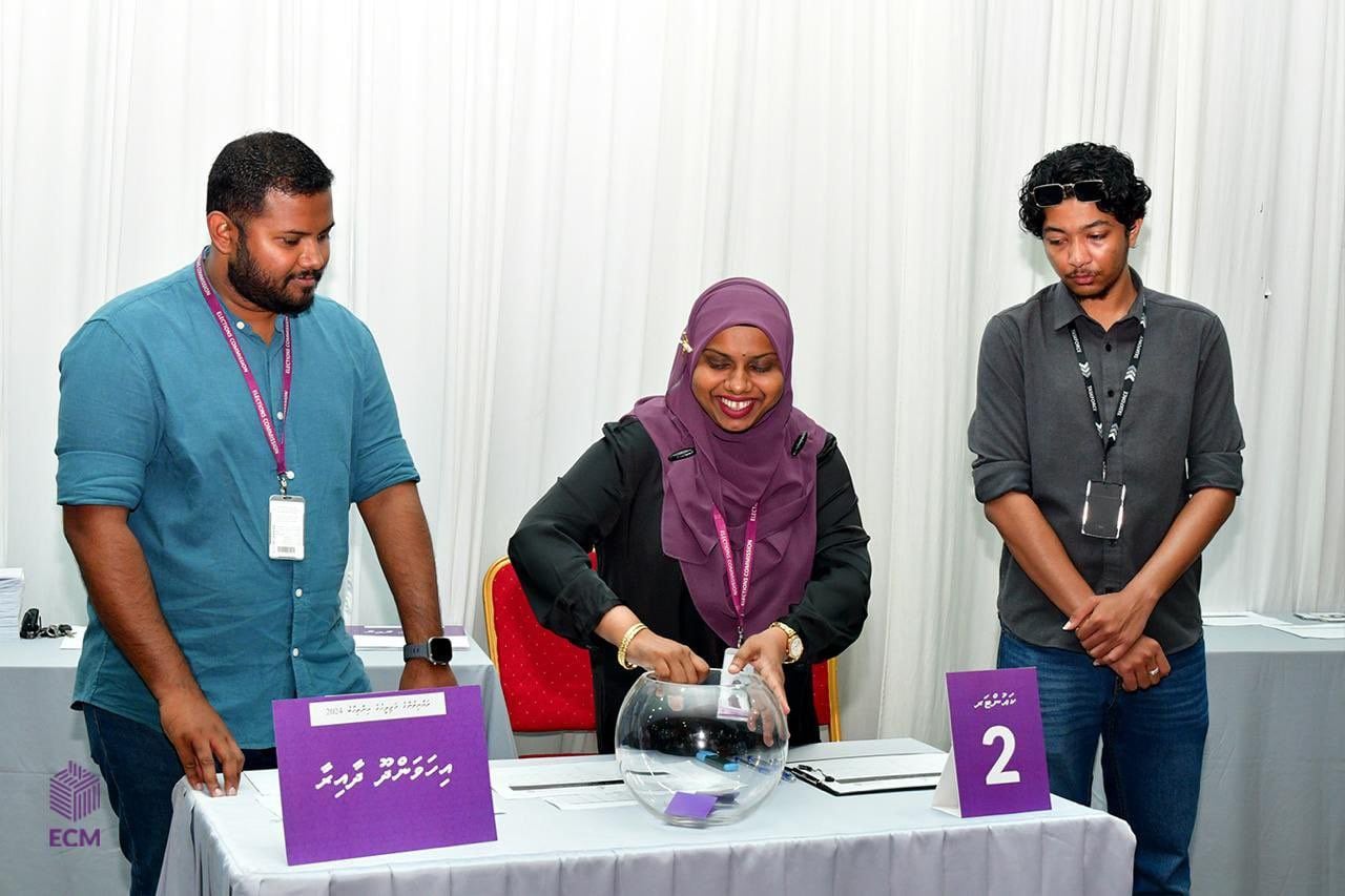 މަޖިލީސް އިންތިޚާބުގައި ވާދަކުރަށްވާ ކެންޑިޑޭޓުންގެ ނަންތައް ތަރުތީބުކުރަން ފަށައިފި