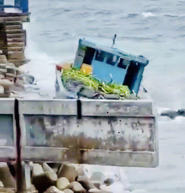 މާލޭ ތޮށިގަނޑަށް އެރި ދޯނިން ކަނޑަށް އެޅުނު ދޮންކެއުތައް ބަނދަރަށް ލައްގައިފި