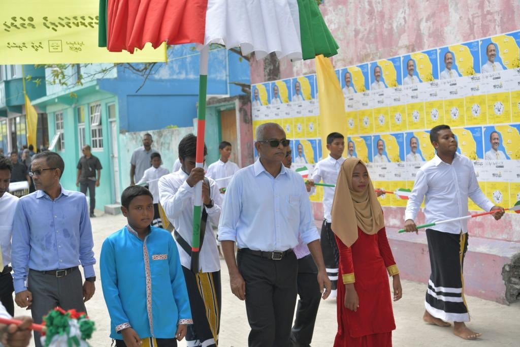 ރައީސް ޞާލިޙާއެކު އެމްޑީޕީން ކޮމަންޑޫ ދާއިރާގެ ބައި-އިލެކްޝަން ކެމްޕެއިން ލޯންޗުކުރަނީ