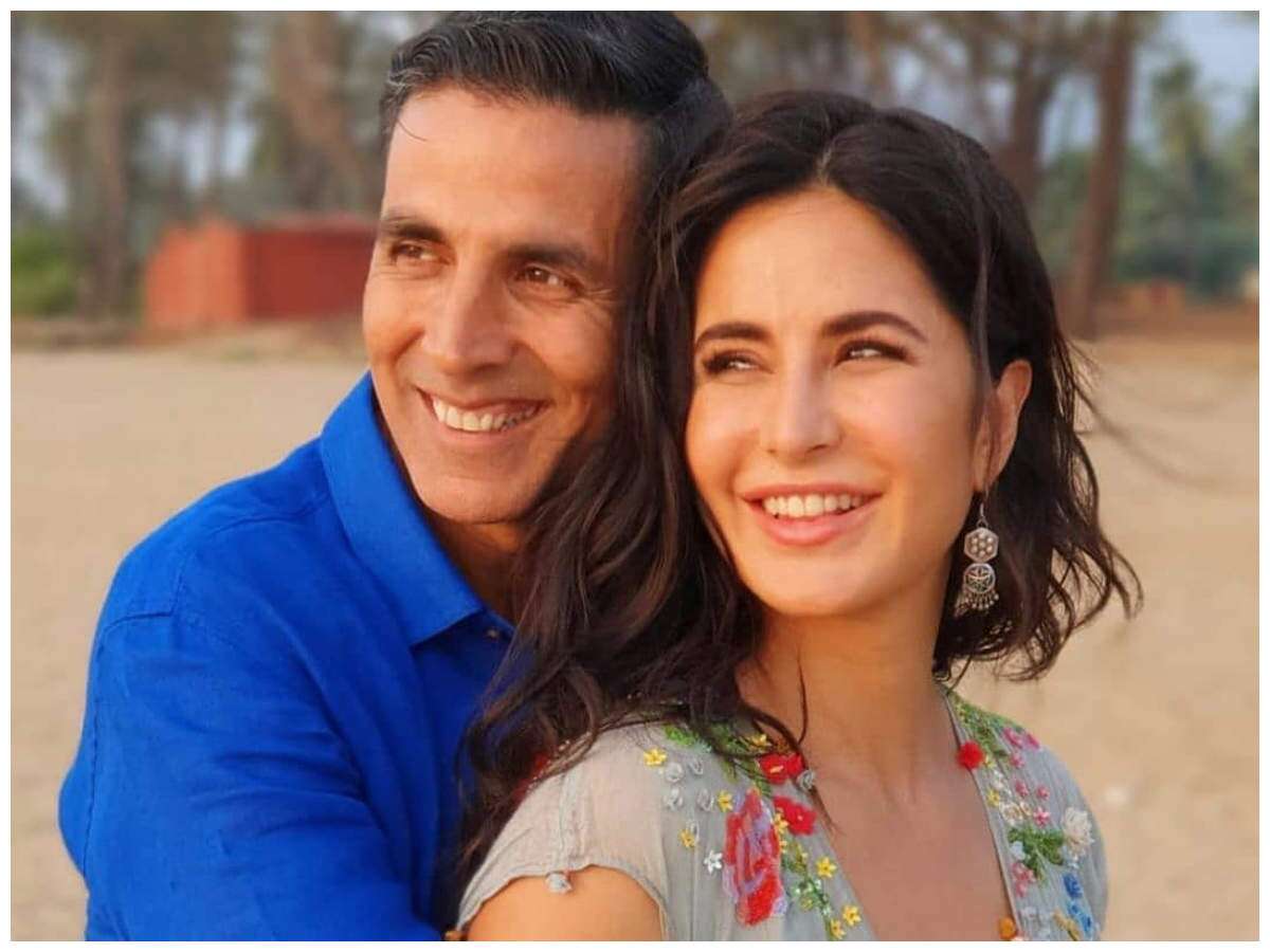 އަކްޝޭއާއި ކެޓްރީނާގެ "ޓިޕް ޓިޕް" ރިލީޒްކޮށްފި