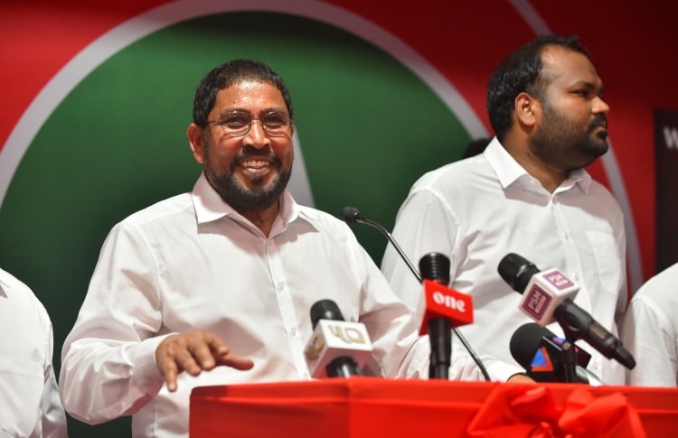 ޖުމްހޫރީ ޕާޓީގެ ރައީސްކަމުން އަލީ ވަހީދު އިސްތިއުފާ ދެއްވުމަށް ޤާސިމް އެދިވަޑައިގެންފި