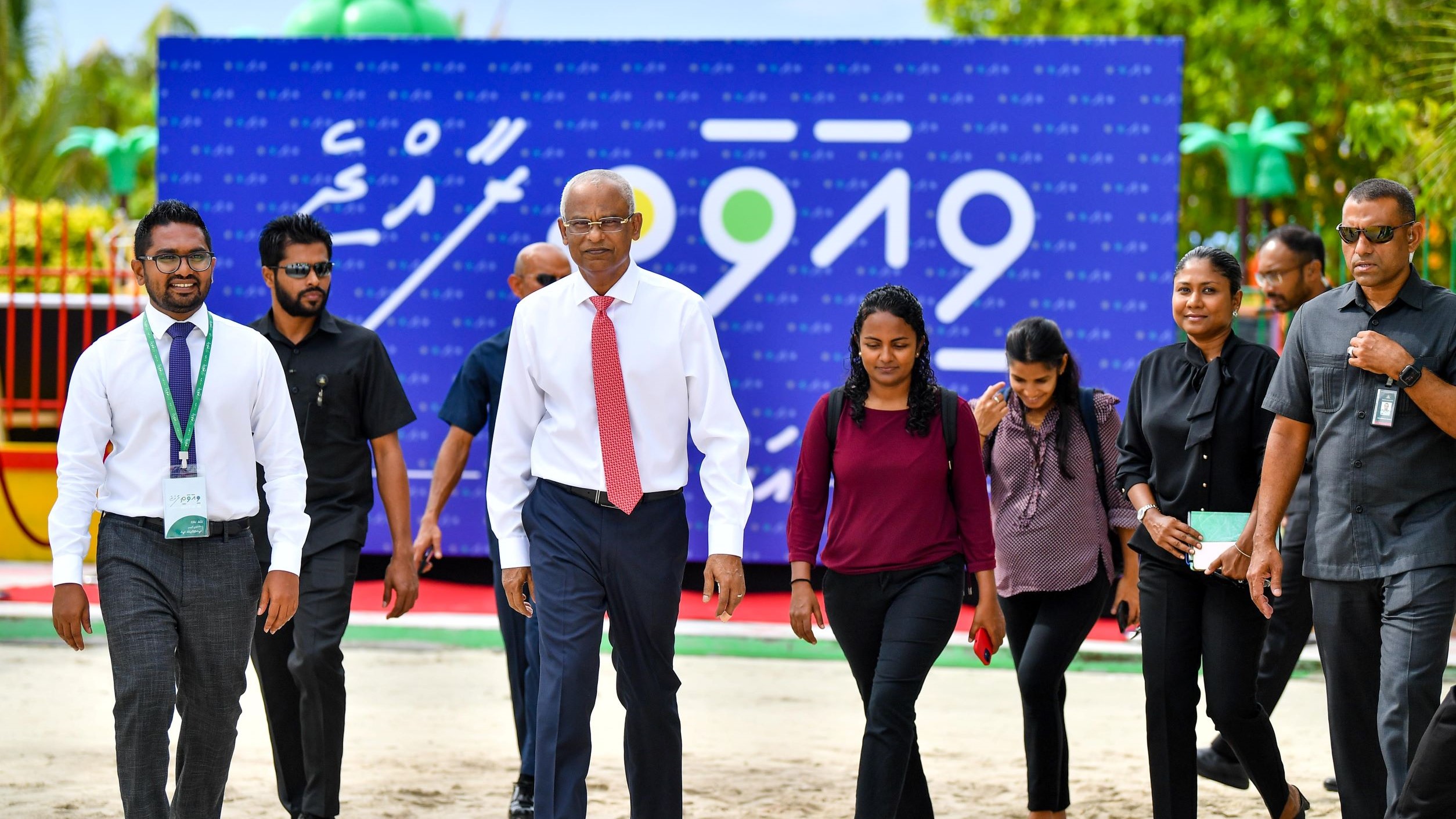 ރައީސް ޞާލިޙް މާދަމާ އަލިފުއްޓަށް ވަޑައިގަންނަވަނީ