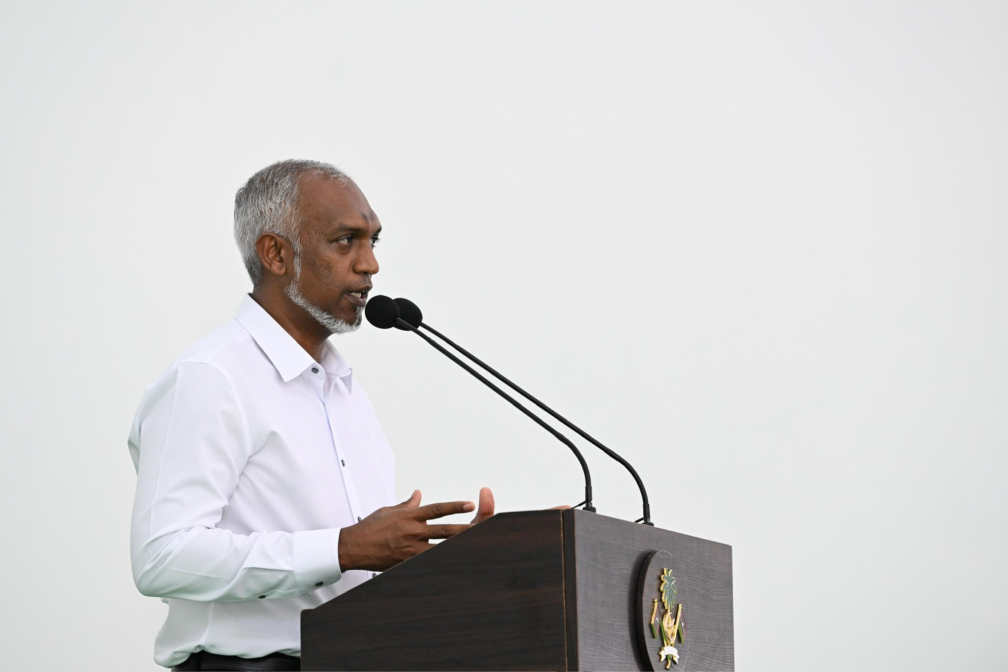 ރައީސް ޑރ. މުއިއްޒު މާދަމާ އައްޑޫ ސިޓީ އަށް