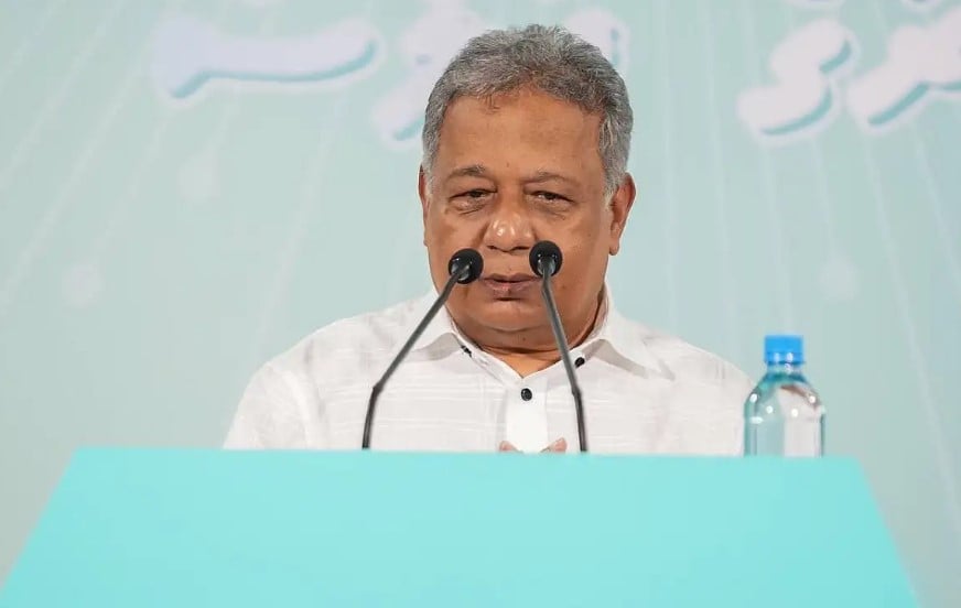 ރެޑްވޭވް ސަލީމް ވިދާޅުވީ މި ފަސް އަހަރު ނިމޭއިރު އެންމެން ތިބޭނީ ވަޒީފާގައި އެކަށީގެންވާ މުސާރައާއެކު ކަމަށް