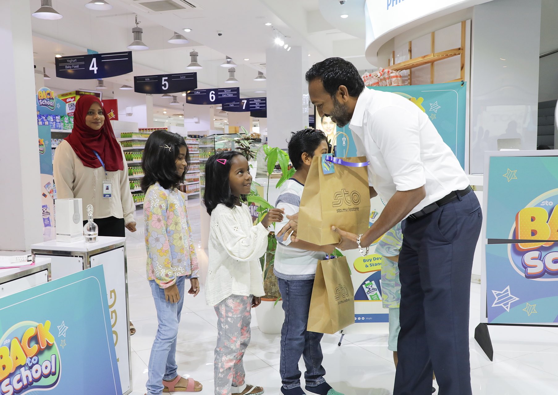 އެސްޓީއޯ ބެކް-ޓު-ސްކޫލް ޕްރޮމޯޝަން ފަށައިފި