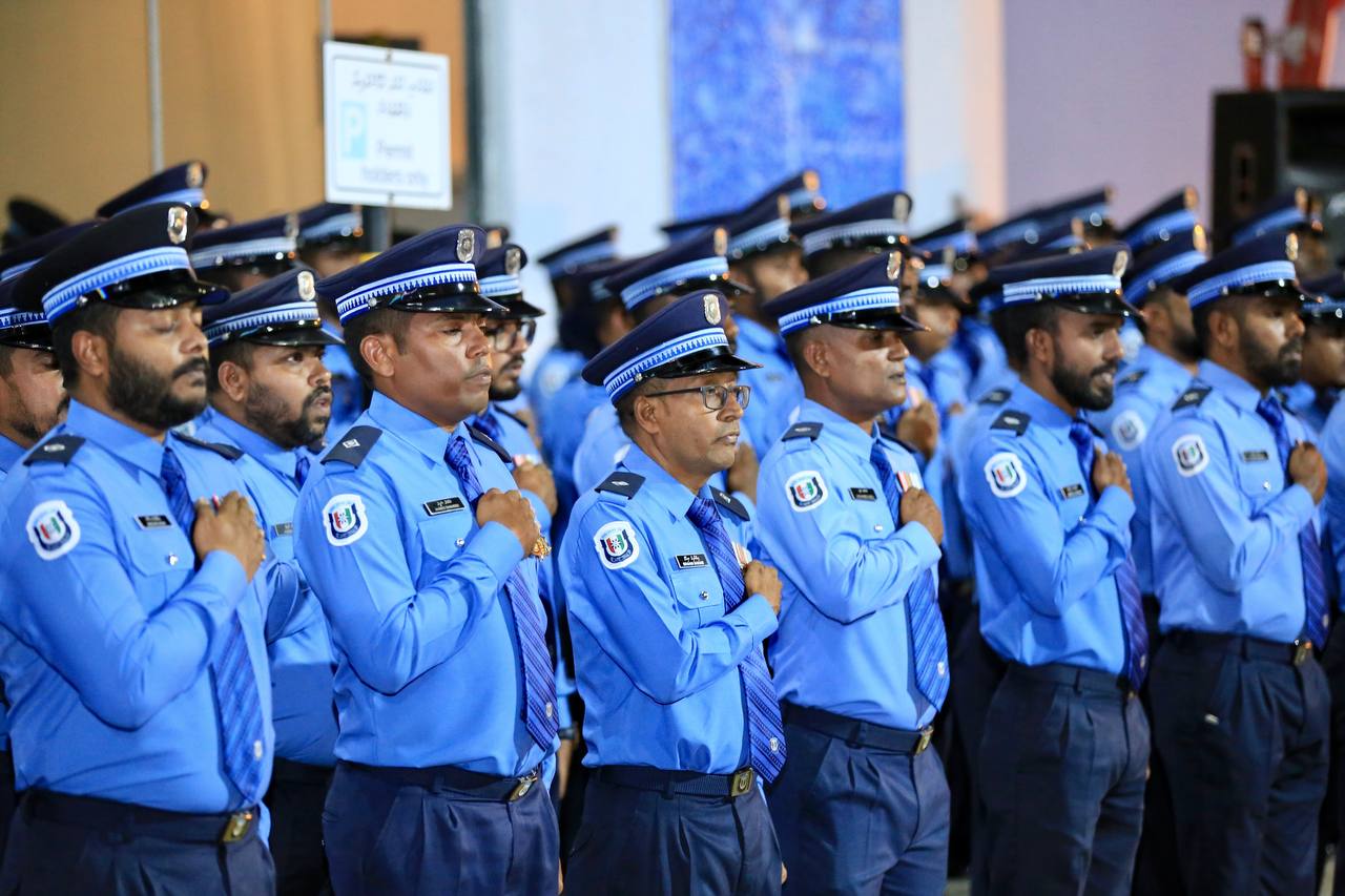 ކޮމިޝަނަރ އޮފް ޕޮލިސްގެ މަގާމަށް ކުރިމަތިލުމަށް ހުޅުވާލައިފި